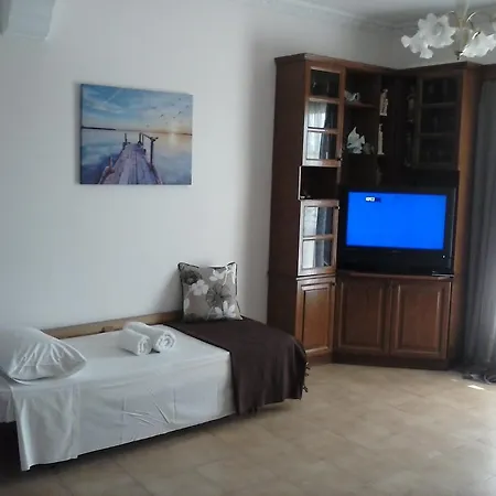 Athineos Daire Kommeno (Corfu)