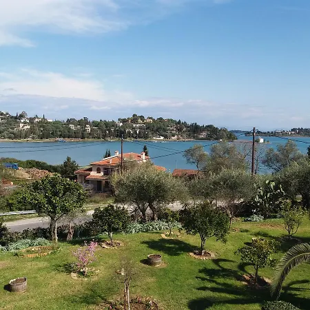 Athineos Daire Kommeno (Corfu)