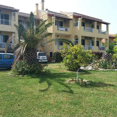 Athineos Daire Kommeno (Corfu)
